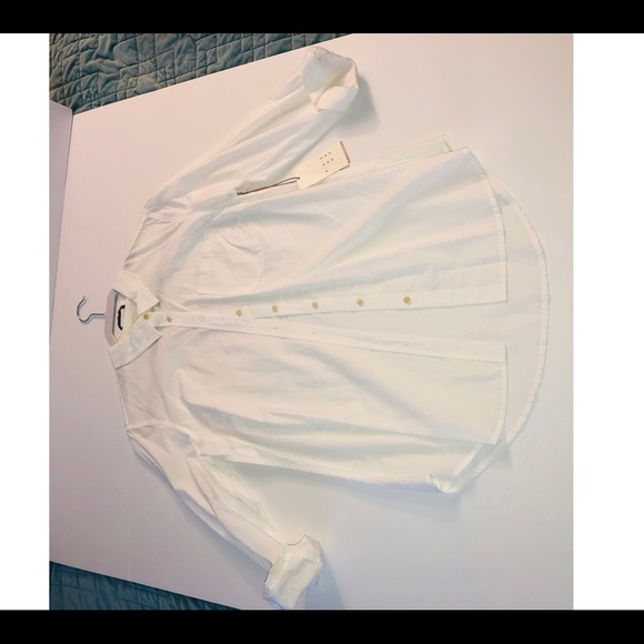 a new day Tops - a•n•d
       ea
        wy
Dress Shirt 
Size XL
Brand New without Tags